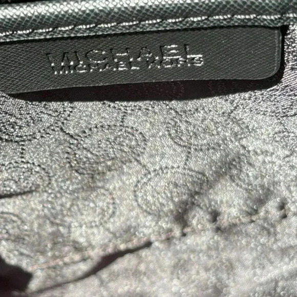 Michael Kors NWOT Color block Nylon/Leather Crossbody Graphite/Black Lock - Picture 11 of 12